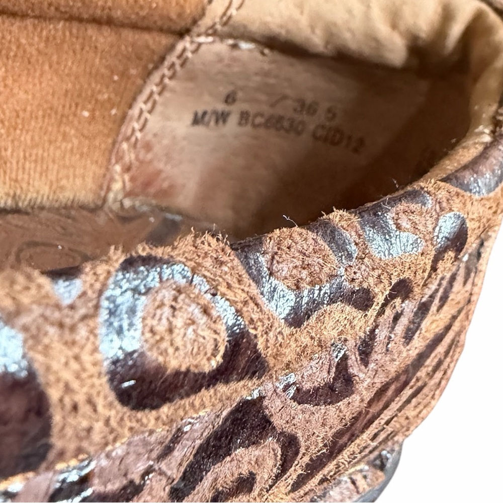 Born B.O.C. Clogs Peggy Boho Brown Tooled Leather Bohemian Granola Girl SZ 6 - Picture 7 of 8